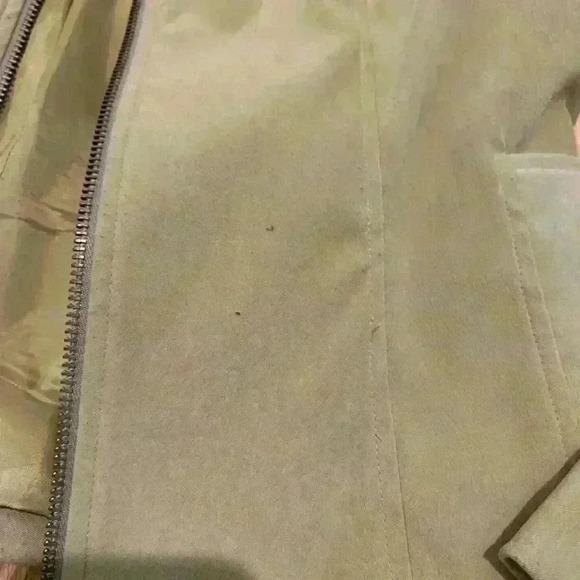 Tan Jacket - Picture 2 of 7